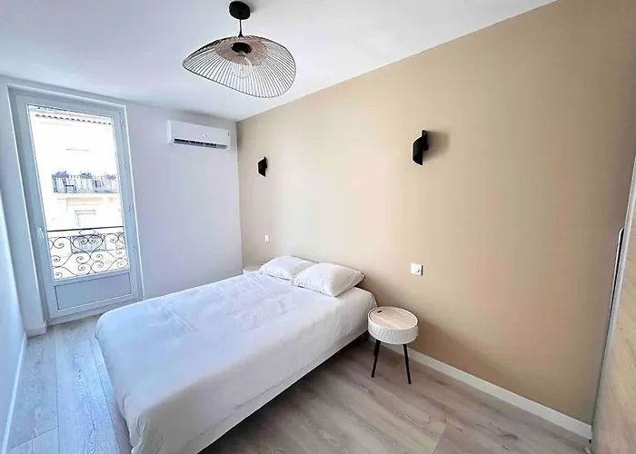 Jaya- 4/6 Pers-standing Neuf Hyper Centre Terrasse 아파트 Saint-Raphaël